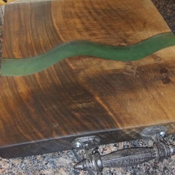 handmade cutting board - Picture 7 of 7